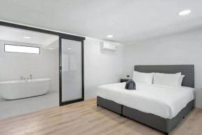 Beach Walk Condo 3br in Replay